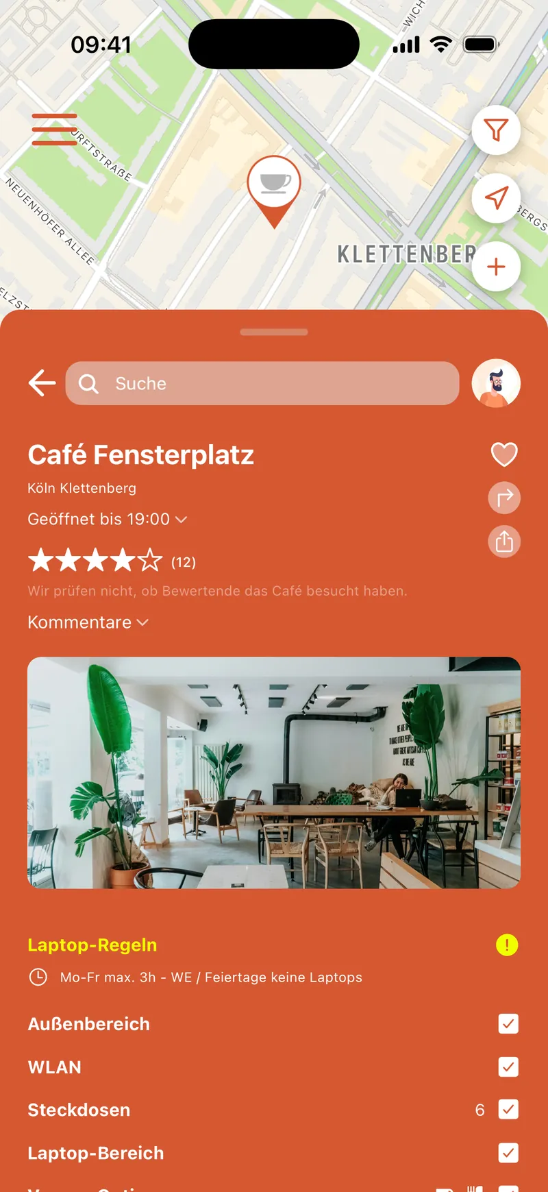 Die Seite eines Cafés in der App mit Laptop-Regeln, Außenbereich, WLAN und Steckdosen